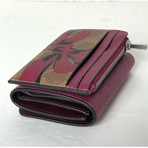 NWT Coach Card Holder Mini Wallet Bow Signature Canvas - Picture 3 of 8